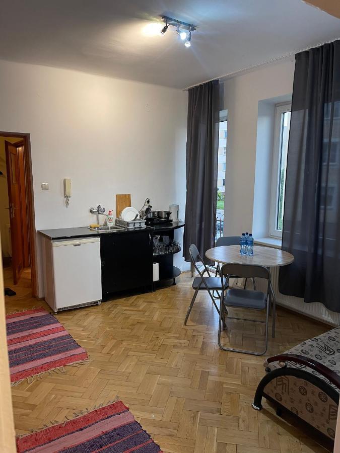Apartamenty 650 Metrow Od Dworca بشيميش المظهر الخارجي الصورة